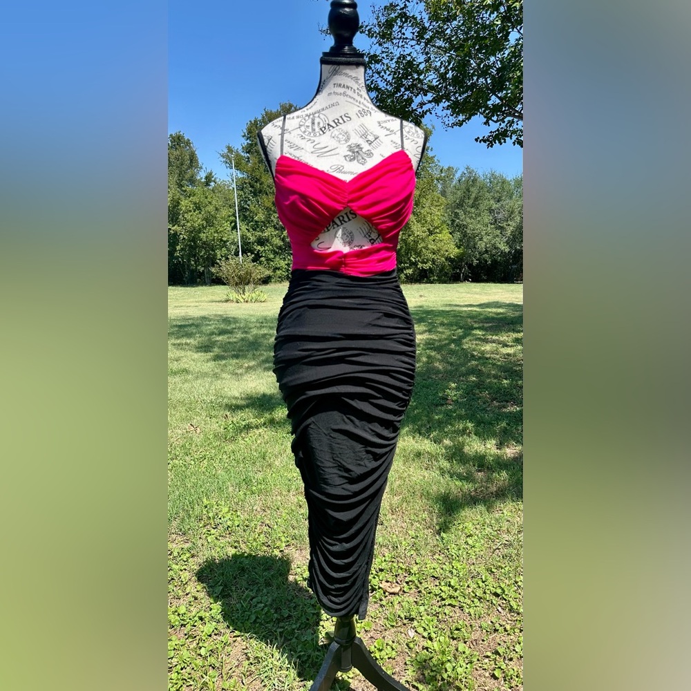 Gorgeous Privy Pink and Black Dress